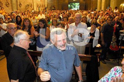 M�s de 500 fieles en la Parroquia La Merced, en la �ltima misa del padre Arguinchona