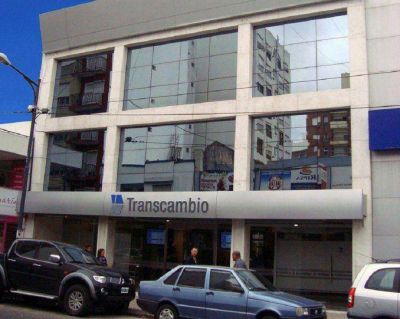 La Justicia embarg� a una casa de cambio por 1000 millones de pesos