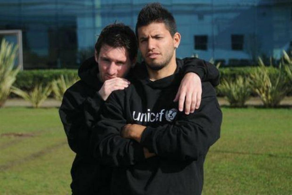 Sergio Ag�ero palpita el choque ante Lionel Messi: 