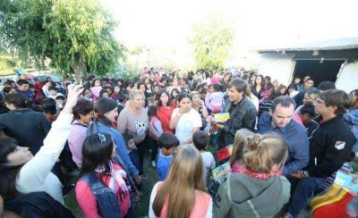 Faroni de campa�a: �Estamos recorriendo cuatro barrios por semana�