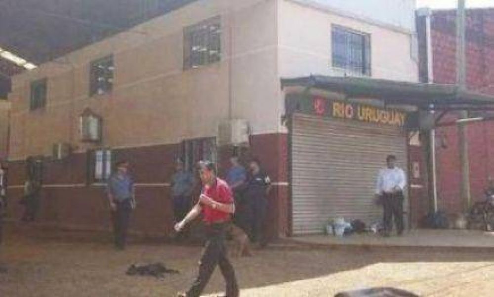 Iguaz�: Encontraron el arma de la oficial herida en el robo a la empresa de turismo