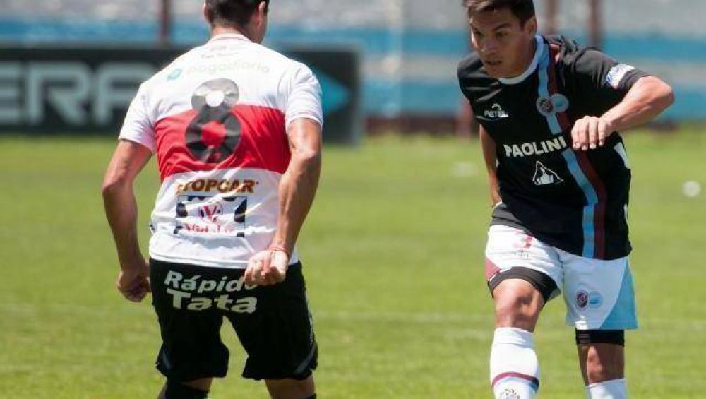 En su visita a UAI Urquiza, El Gallo sum� otro empate