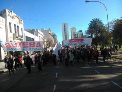 Docentes bahienses no iniciar�n las clases hasta recibir una �propuesta salarial aceptable�