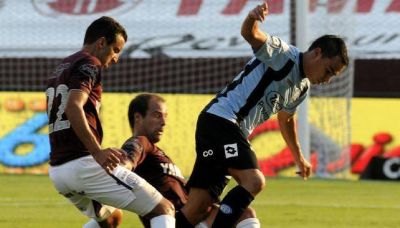 Belgrano rescat� un buen punto ante Lan�s
