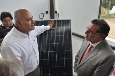 Chamical: el Gobernador inaugur� nueva planta de LEDLaR
