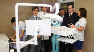 Yedlin valor� el impacto de la ciencia en la sociedad