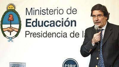 Sileoni llega a Chubut al lanzamiento del programa de Educaci�n Rural
