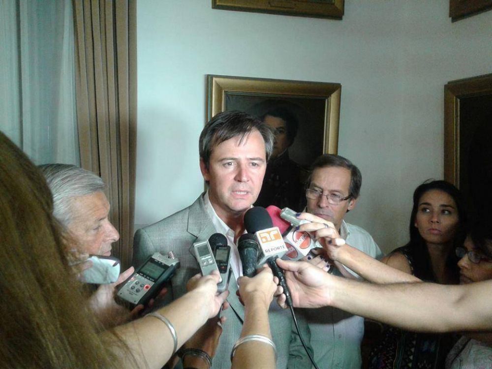 El Gobierno asegur� que la nueva oferta a los docentes �es una de las mejores del pa�s� 