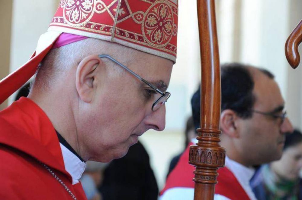 Mons. Olivera: Pidamos verdad y justicia para nuestra Patria