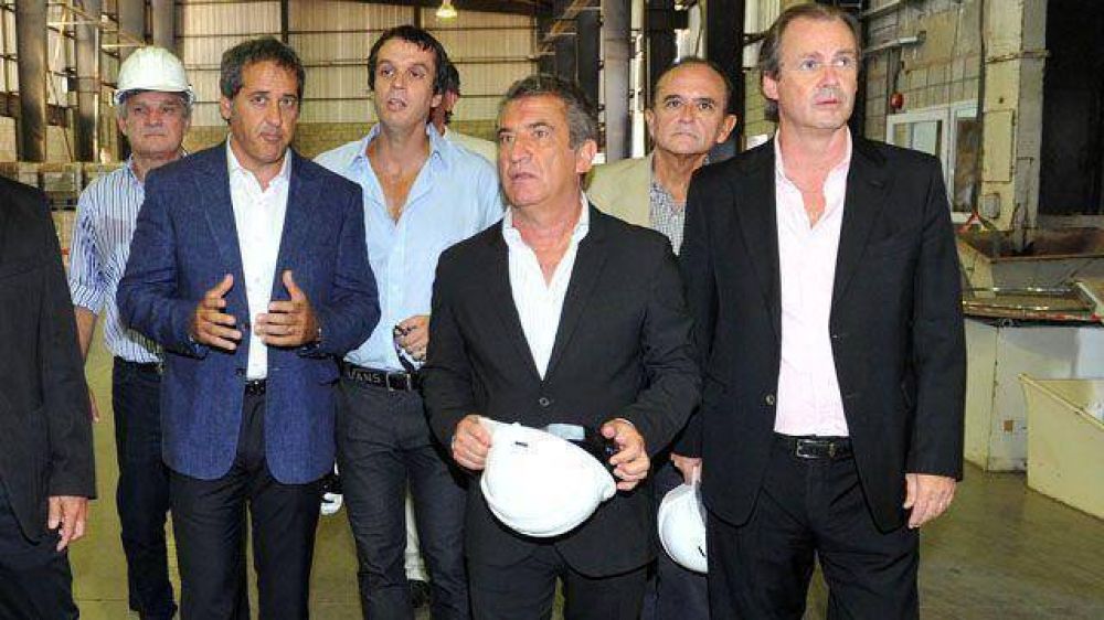 Urribarri dijo que no se adelantar�n las elecciones