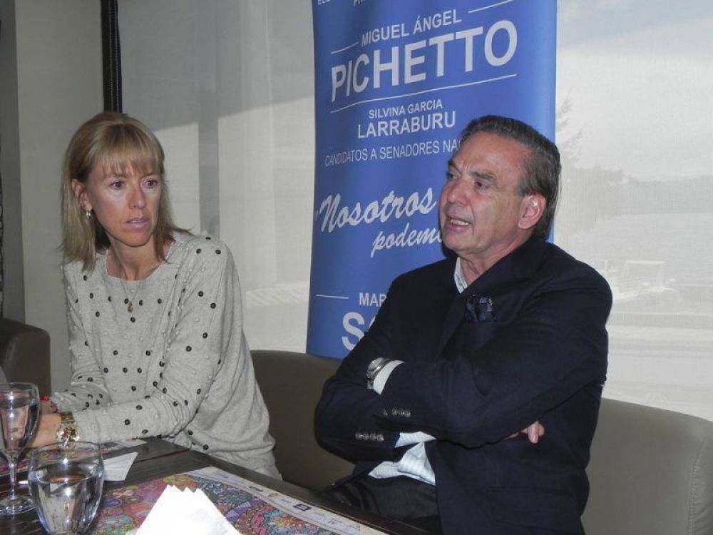 Larraburu: 