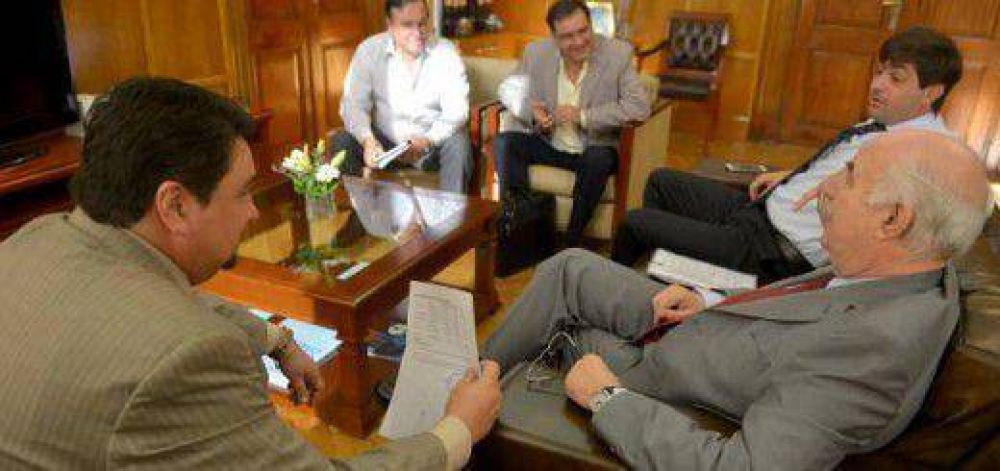 Casamiquela y Maurice Closs analizaron medidas para el fortalecimiento de las cadenas de valor de Misiones