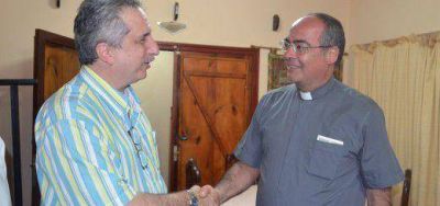 Passalacqua se reuni� en Iguaz� con miembro de la curia pontificia