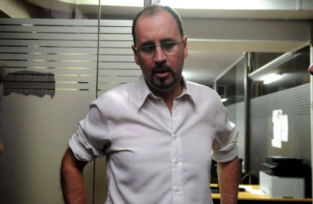 El SUTE ya analiza la oferta de P�rez