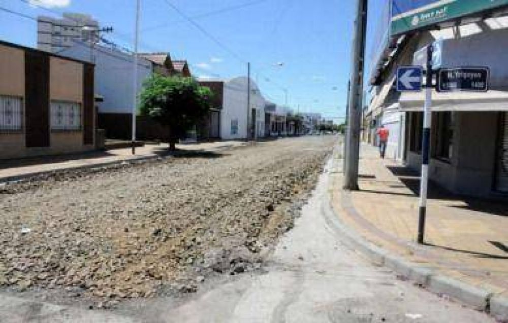 Con trabajos en la calle Arana se avanza con el plan de repavimentacin