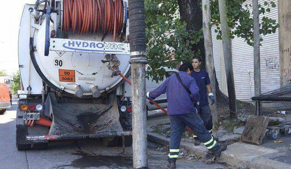 LIMPIEZA Y DESOBSTRUCCI�N DE CONDUCTOS Y DESAG�ES PLUVIALES