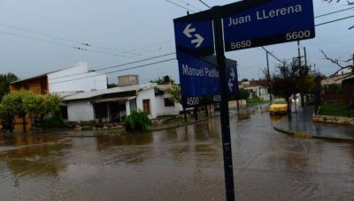 Secuestran a joven y asaltan a su familia