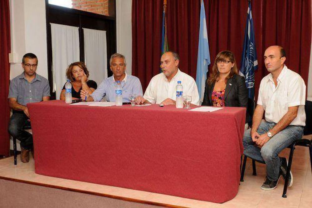 Eseverri y Spina encabezaron el lanzamiento de la Diplomatura en Matem�tica