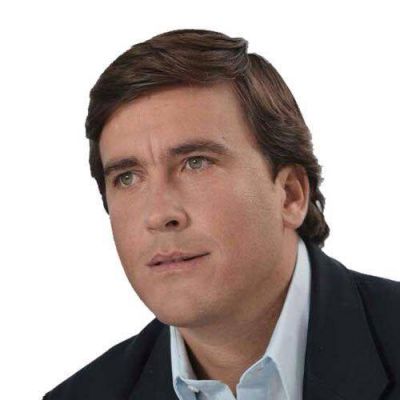 Mat�as Posadas baj� su precandidatura a Intendente de Salta