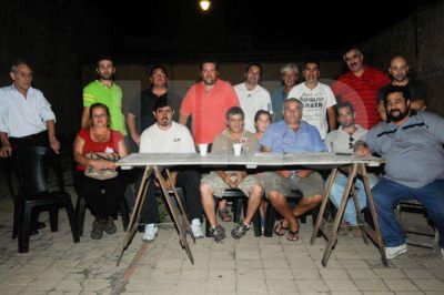 Choferes de taxis y remises exigen trabajar m�s seguros