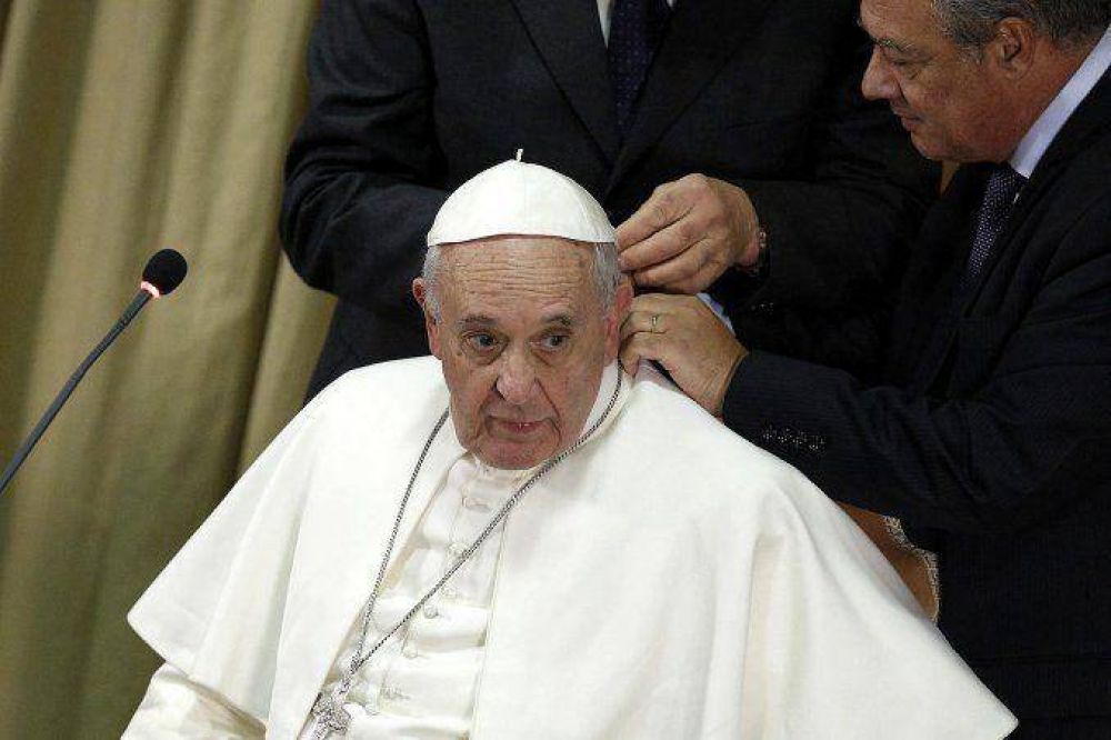 El Vaticano aclar� que el Papa 