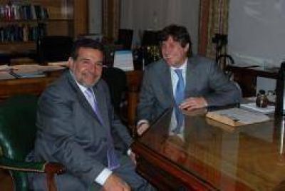Beder se reuni� con Boudou y le pidi� asegurar los fondos �extras�