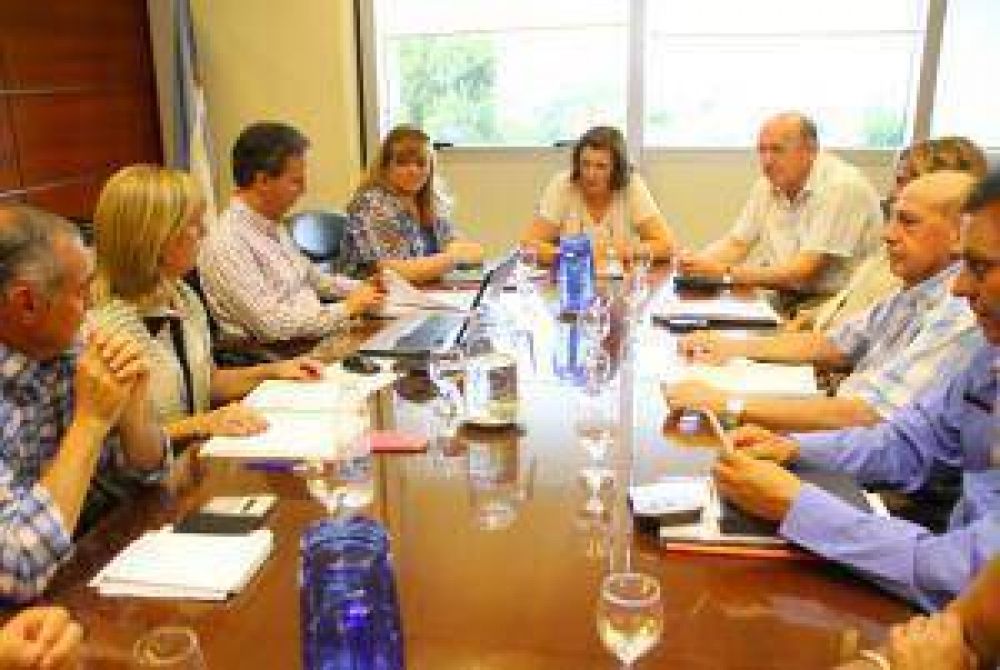 Sueldos: ma�ana, el inicio de las paritarias docentes