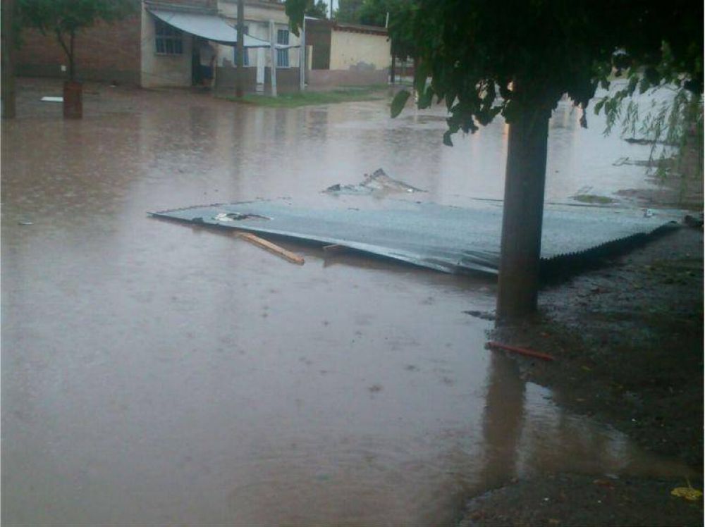 Intensas lluvias en Winifreda y Santa Isabel: en Santa Rosa cayeron 35,5 mil�metros