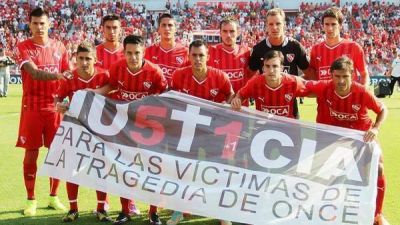 Los familiares de la tragedia de Once denuncian censura en el F�tbol para Todos