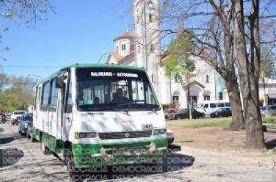 Sin subsidio municipal, Pepa afirm� que el viernes deja de hacer el recorrido