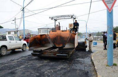 Trabajos de mejoramiento de la calle Isla A�o Nuevo