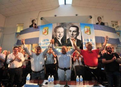Con un acto multitudinario el peronismo mostr� unidad
