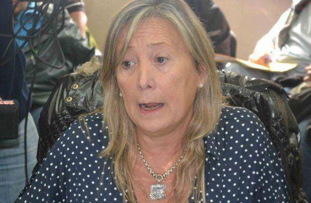 Chapper�n neg� cr�ticas pero admiti� que hay tom�grafo gracias a la marat�n de Sciurano