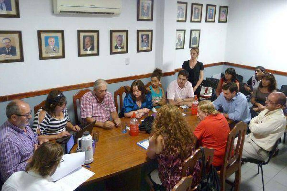 Amenaza a Morales � La UCR responsabiliz� al Gobierno por el �clima de violencia�