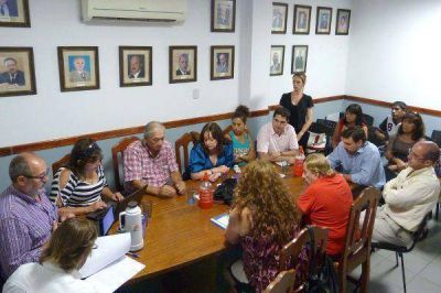 Amenaza a Morales � La UCR responsabiliz� al Gobierno por el �clima de violencia�