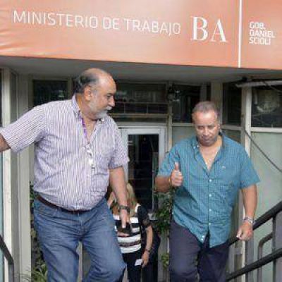 Estatales y docentes avalan propuesta salarial