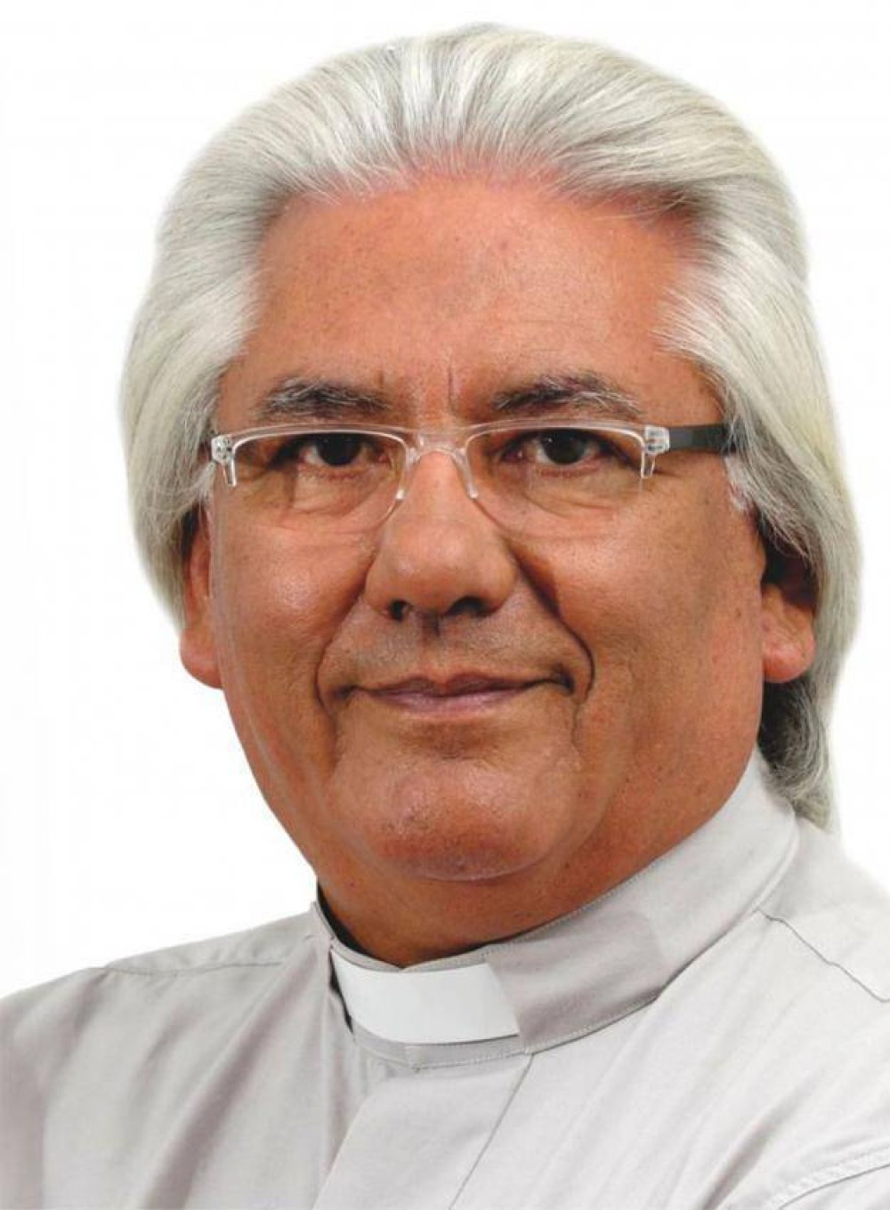 SALTA: El Padre Crespo no tiene autorización para ser candidato a diputado