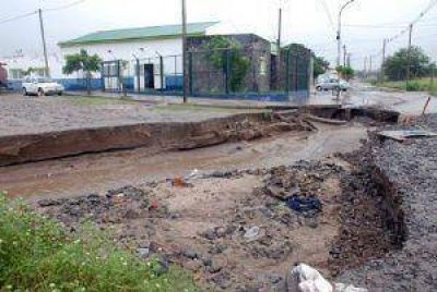 Las tormentas volvieron a traer numerosos problemas en barrios