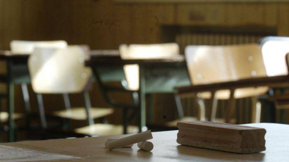 Inicio de clases: el Centro de Educadores Bahienses har� paro y SUTEBA define ma�ana