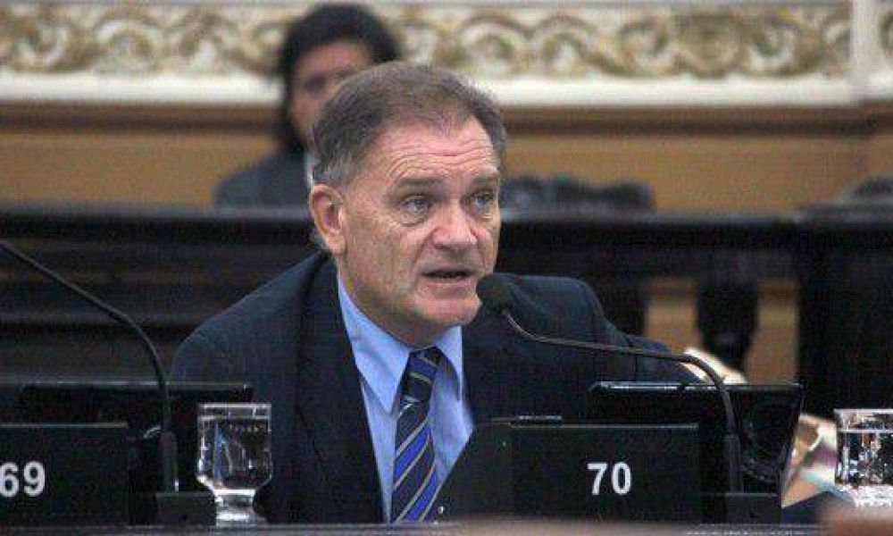 Con cr�ticas a De la Sota y Juez, se present� el FAP en C�rdoba