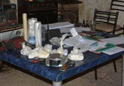 Incautan m�s de un kilo de coca�na en Chimbas	