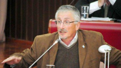 Jer�nimo Garc�a defendi� la renegociaci�n con PAE