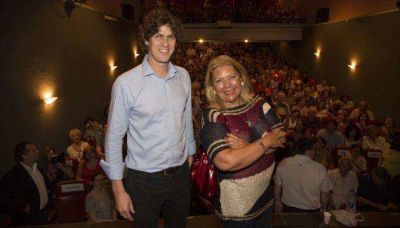 Elisa Carri� se mete en la interna ECO: �Mi candidato es Mart�n Lousteau�