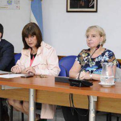 Crece el repudio por los ataques de la AFIP al diario Hoy