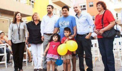 Relocalizan a 125 familias de la Villa 26