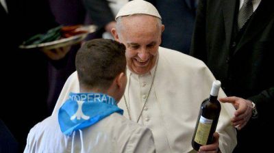 El Papa critic� los salarios en negro y que se ofrezcan 600 euros por 11 horas de trabajo