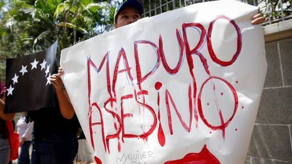 La oposici�n marcha en Venezuela y pide al Papa que intervenga