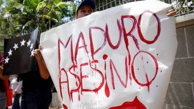 La oposici�n marcha en Venezuela y pide al Papa que intervenga