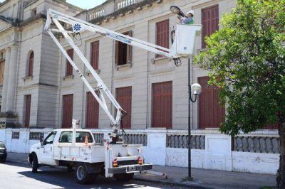 Salen a instalar 12 mil nuevas luminarias