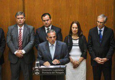 Petr�leo: Sapag defendi� la propiedad de la Provincia
